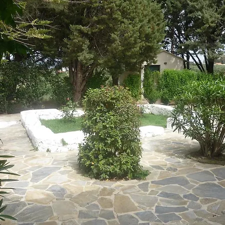 Myrties Stone - Ta Petrina Pensiune agroturistice *